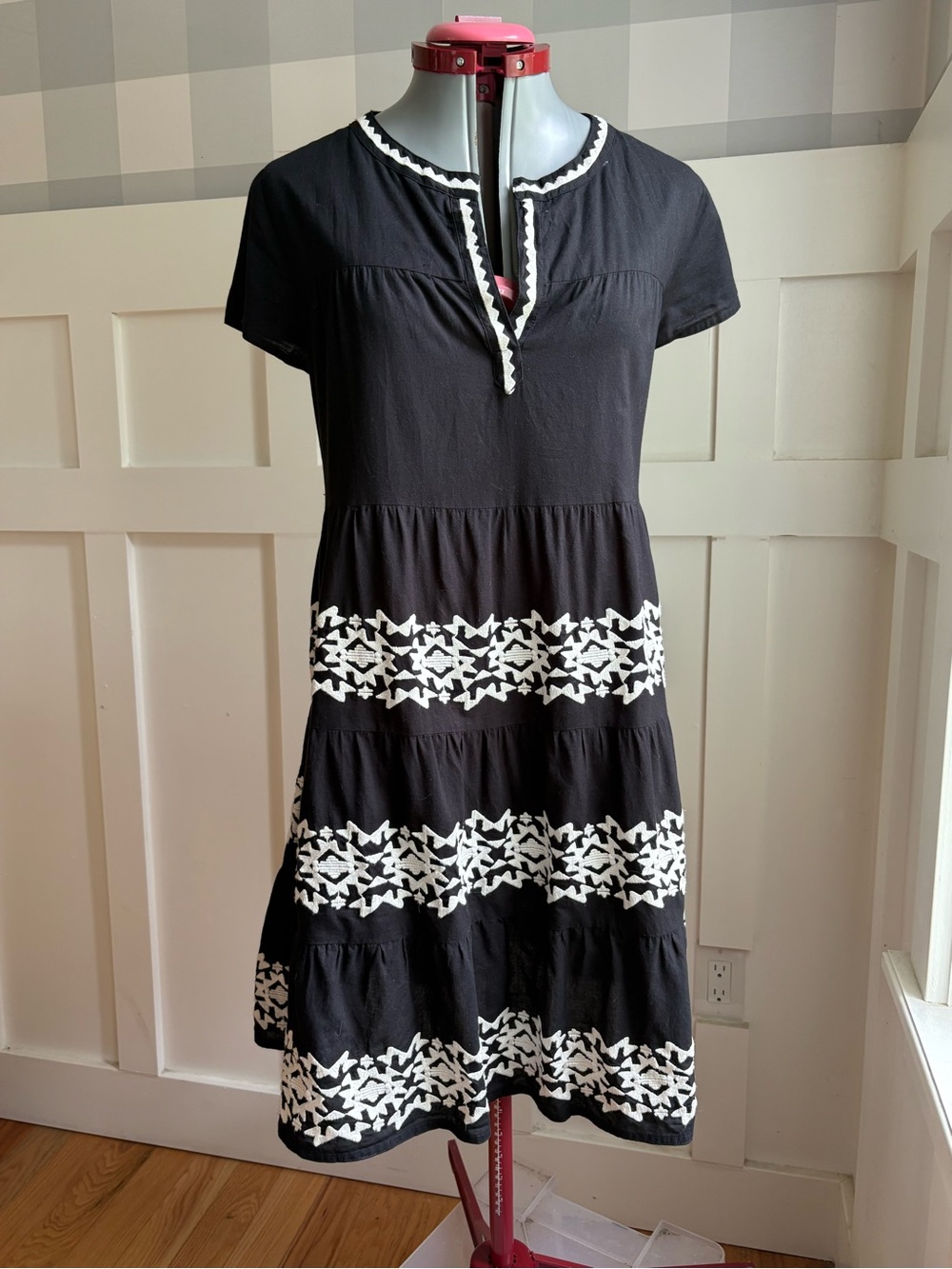 Roller Rabbit Cotton Coastal Black Dress with White Embroidered Large